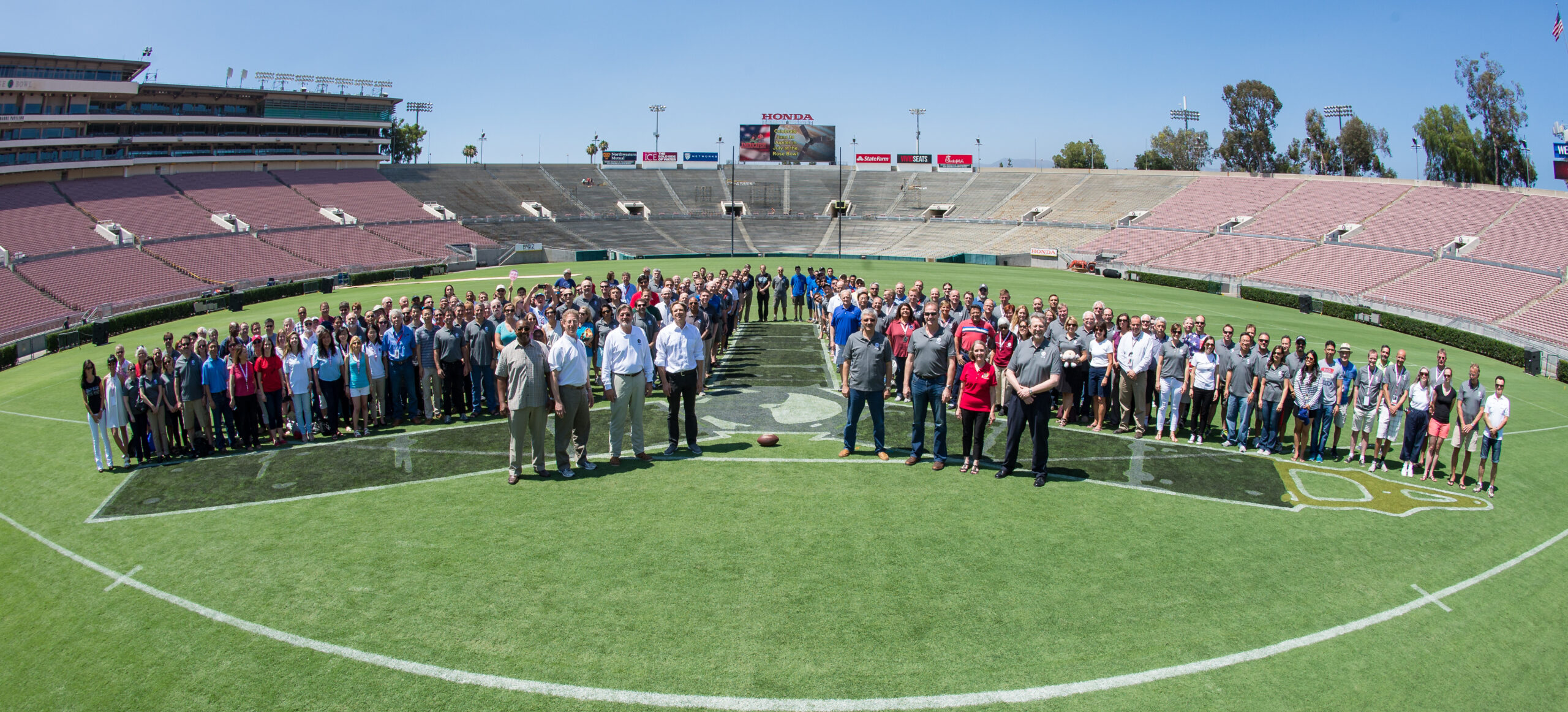 Juno Team Photo at Rose Bowl