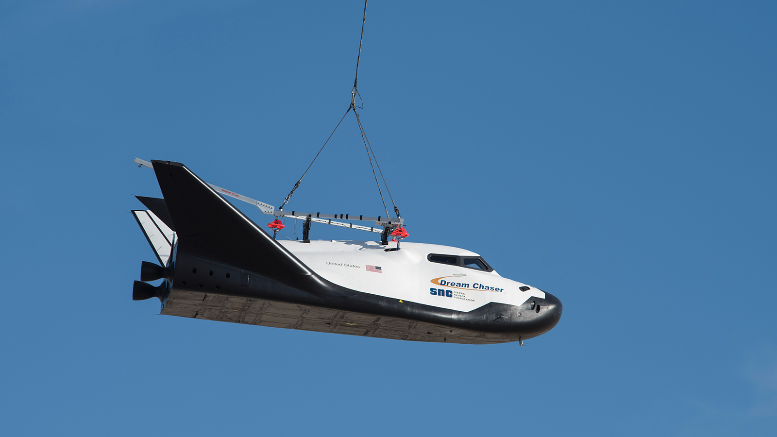 First Dream Chaser Vehicle Ready for Final Testing 