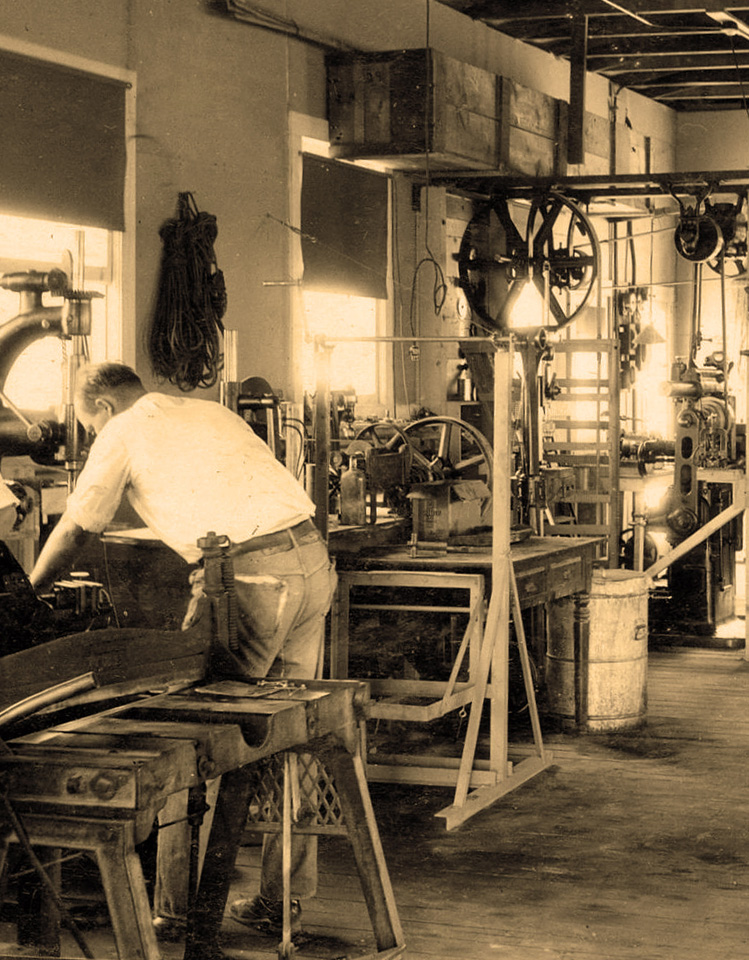 Goddard in his Roswell, New Mexico, workshop. This research, spanning 1930-1932, was funded by a Guggenheim grant.