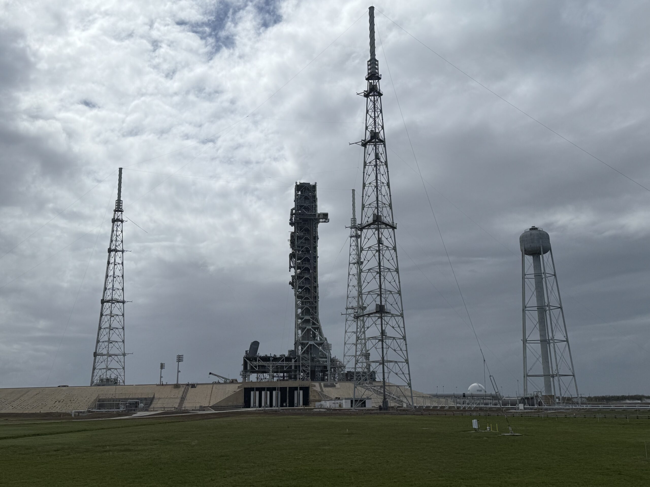 NASA and contractors accelerate mobile launcher refurbishment, Artemis III hardware to meet new schedule